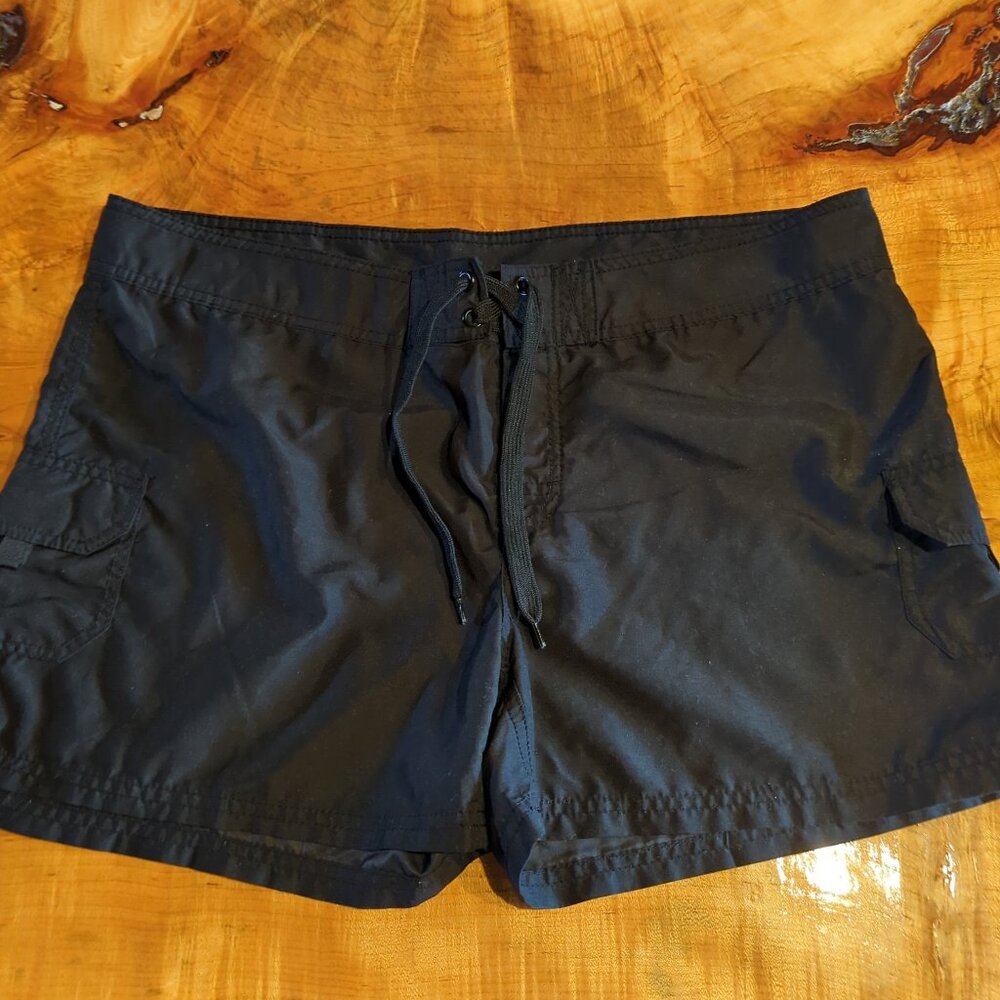 KANU surf shorts in black